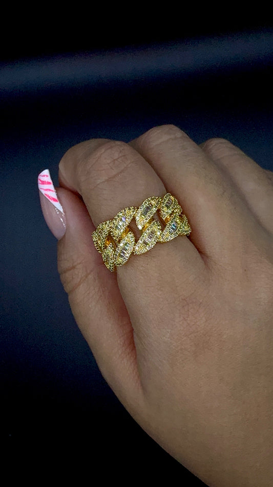BAGUETTE CUBAN RING