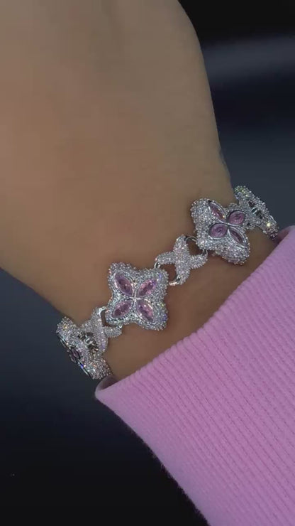 PINK CLOVER BRACELET